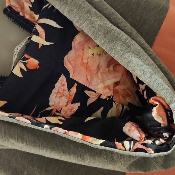 Pink Color Block Floral-Lined Four-Pocket Zip-Up Hoodie - Picture 5 of 5